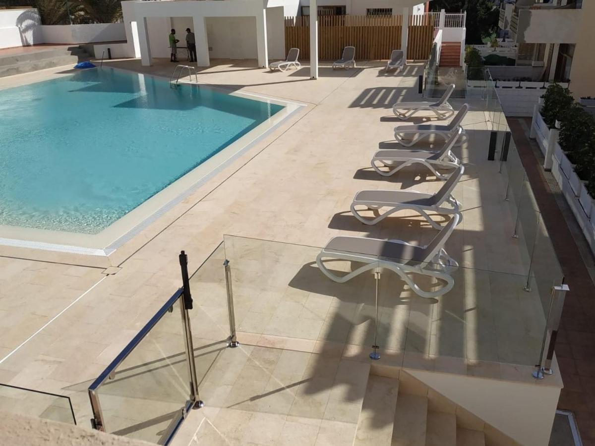 Apartamento Con Terraza Privada En Playa De Las Americas Arona  Exteriér fotografie