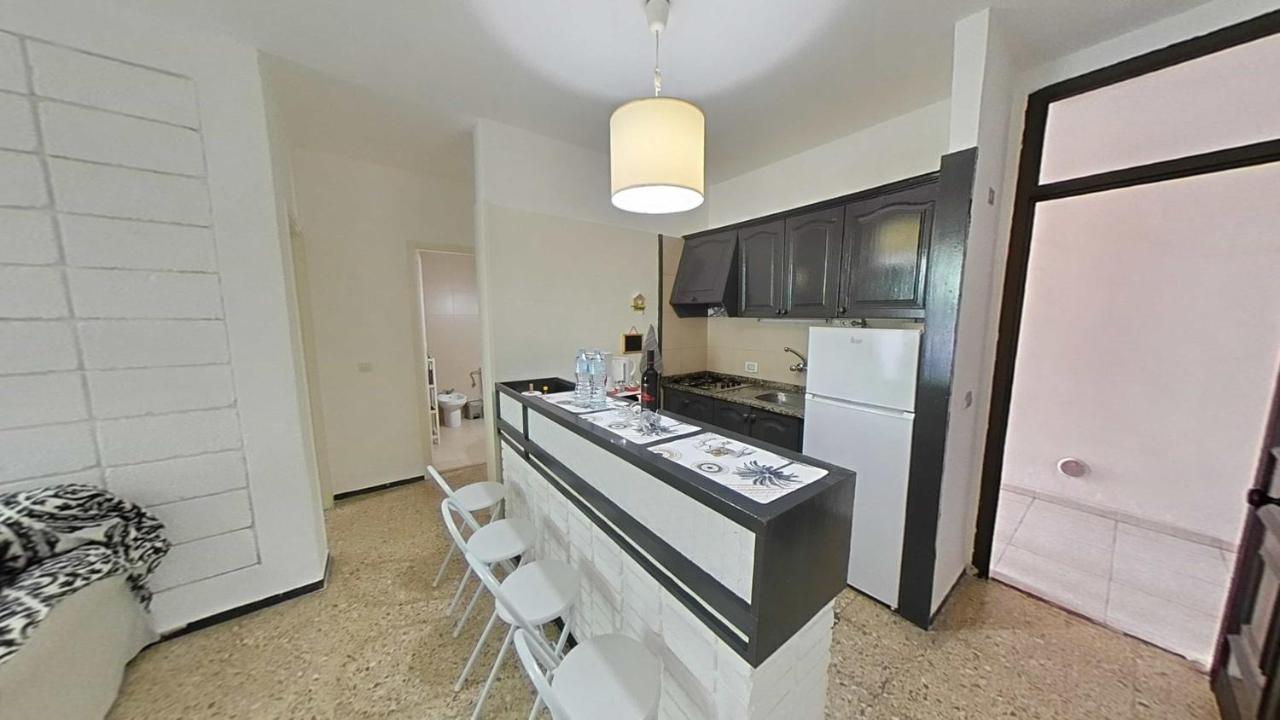 Apartamento Con Terraza Privada En Playa De Las Americas Arona  Exteriér fotografie